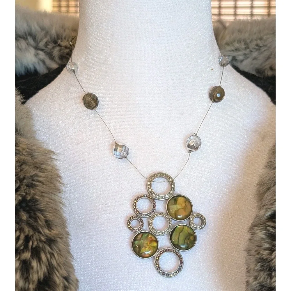 Abalone Shell‎ Pendant Necklace Statement Rhinestone Circle Modern Costume...